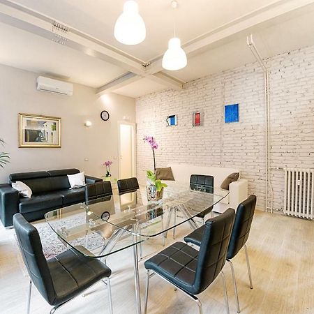 Modern Apartment Near Colosseum 로마 외부 사진