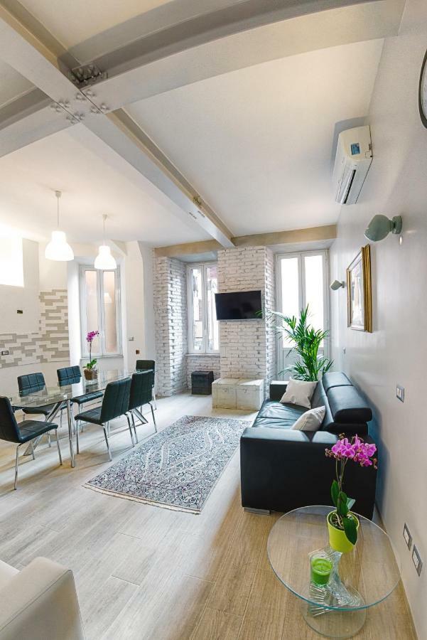 Modern Apartment Near Colosseum 로마 외부 사진